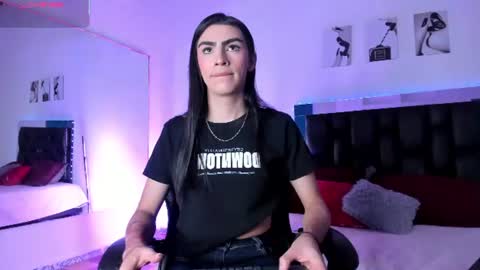 Isabella Moon9 online show from July 18, 12:29 pm