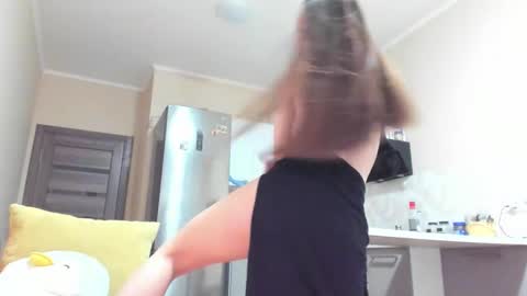 Isabella Noir online show from March 13, 7:50 pm