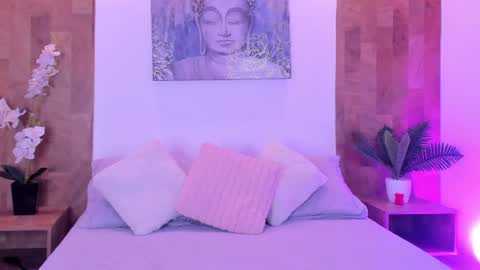 isabella_winkler online show from July 16, 11:35 am