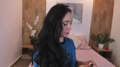 isabella_winkler online show from August 1, 11:56 am