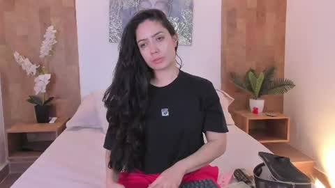 isabella_winkler online show from June 11, 10:57 am