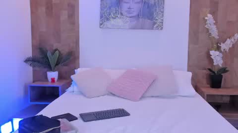 isabella_winkler online show from July 7, 10:52 am