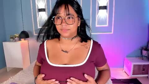 isabella zc online show from July 2, 12:21 pm