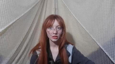 isabellablacky online show from March 1, 4:39 am