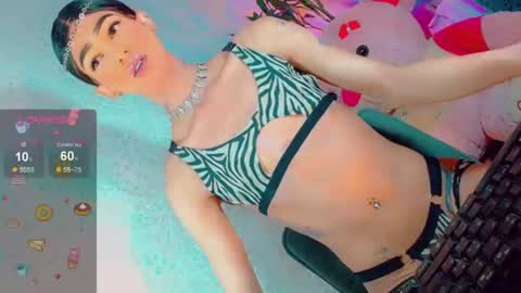isabellagirs online show from June 19, 10:43 am