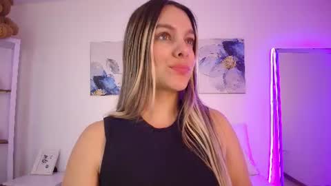 Isabella  online show from July 7, 2:54 pm