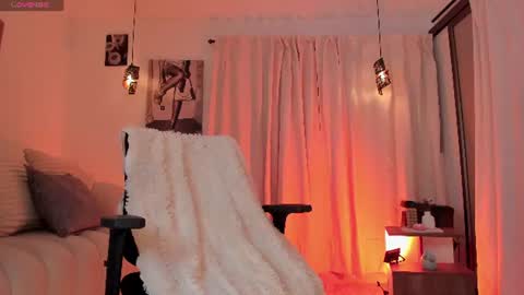 ISABELLA  online show from July 28, 6:31 pm