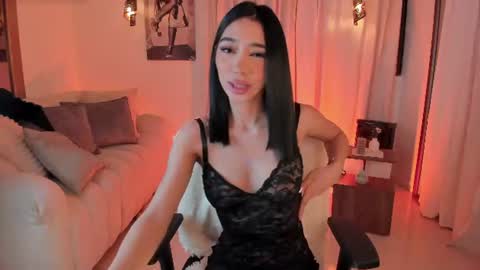 ISABELLA  online show from July 20, 3:25 pm
