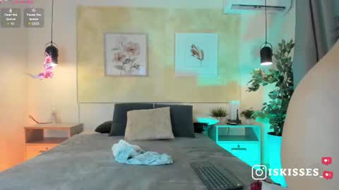   online show from July 2, 3:44 am
