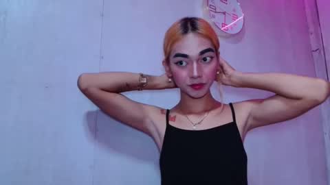 isabellatx online show from May 1, 12:32 pm