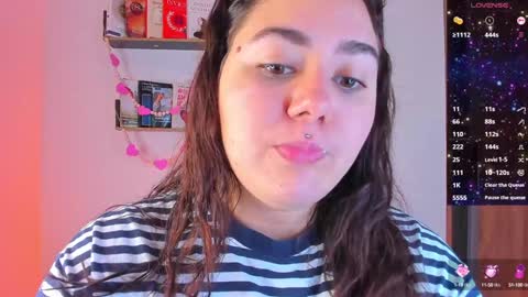 Snapshot of isarhodes_ chatting on January 24, 10:19 pm Isa online show from January 24, 10:19 pm