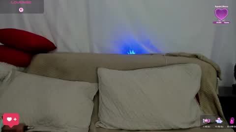 Lumi bellx online show from February 25, 3:32 am