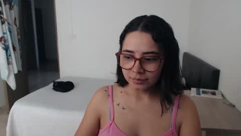 Emma online show from November 26, 3:09 pm