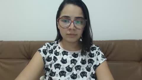 Emma online show from October 27, 2:44 am