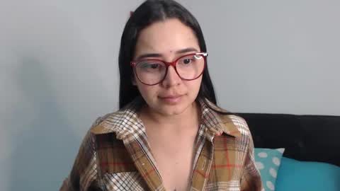 Emma online show from February 20, 3:45 am