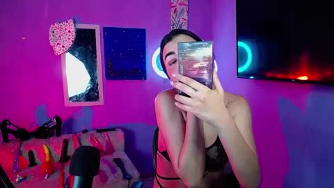 isisrousexx online show from September 18, 1:42 am