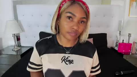 Vanessa online show from July 8, 11:46 am