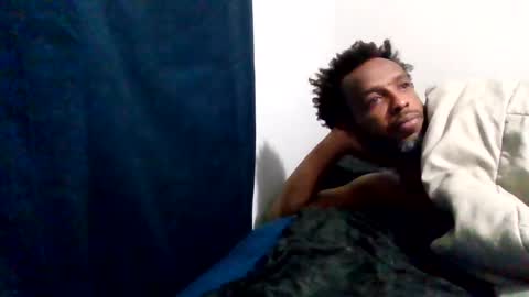 islandmaker online show from November 20, 9:08 am