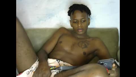 ismael_magi online show from November 26, 2:20 am