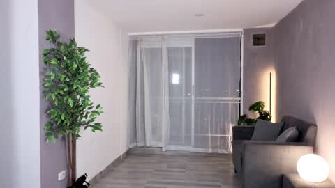 Julyane online show from January 19, 1:04 am