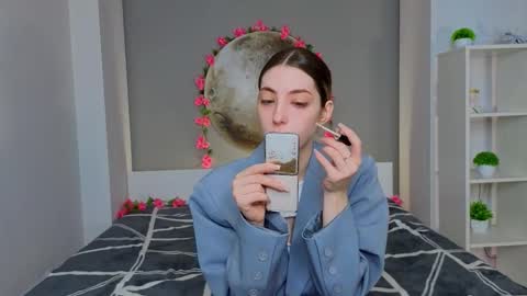 Emilia online show from February 15, 6:26 am