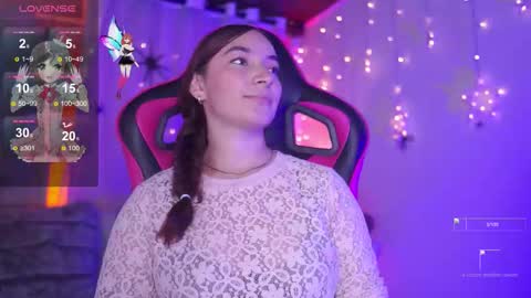 ISSA  online show from October 28, 9:38 pm