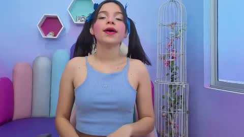 Issa Skinny online show from November 5, 11:34 am