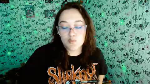 Yiz online show from March 16, 4:26 am