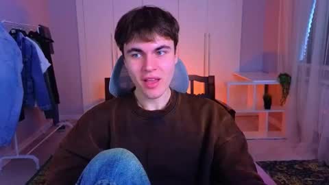 Maks online show from March 2, 9:53 am