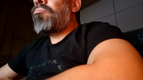 istanbul43msugardady online show from June 15, 9:18 pm