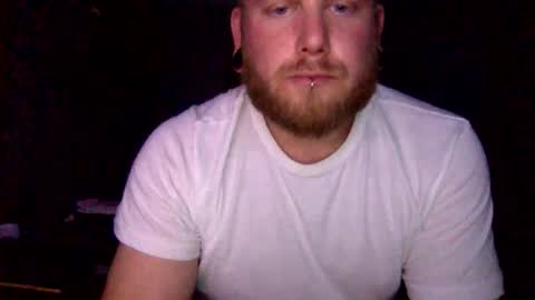 italianstlln515 online show from November 28, 5:26 am