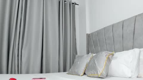 canella online show from January 10, 3:23 am