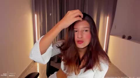 ITS JANE online show from November 20, 9:12 pm