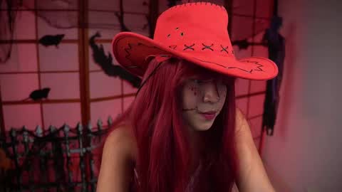   online show from November 1, 2:01 am