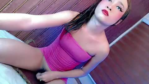 its_me_luna1111 online show from June 18, 2:55 pm