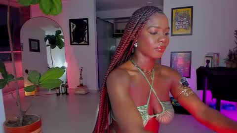 lau online show from March 16, 11:42 pm