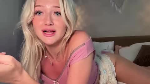 Luna online show from February 1, 1:24 am