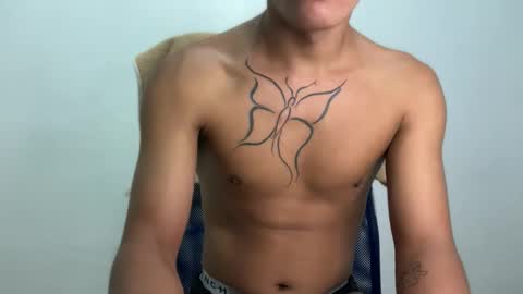 itsme_urboy online show from June 1, 12:23 am