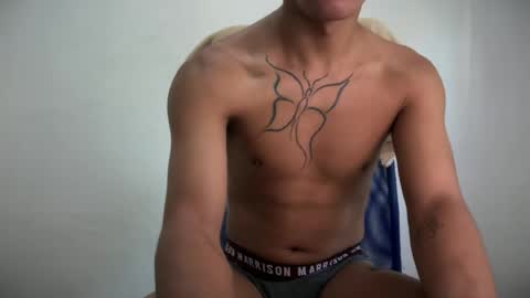 itsme_urboy online show from June 28, 11:12 pm