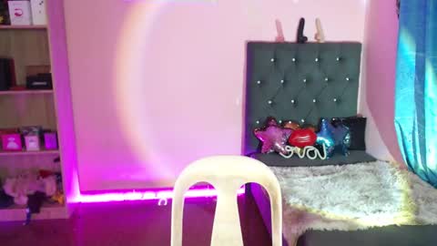 Siana online show from February 7, 9:16 am