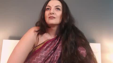 Melissa Khaan online show from April 30, 7:57 am