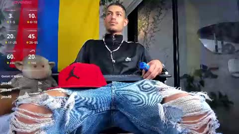 itszairen online show from July 7, 4:36 am
