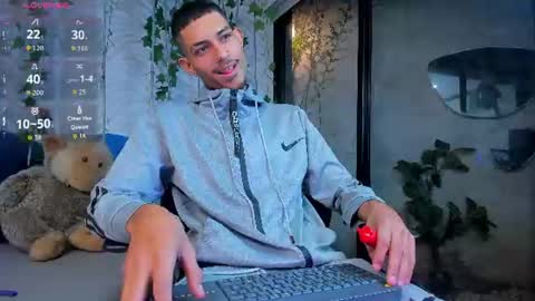 itszairen online show from July 17, 4:03 am