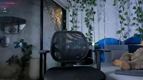 itszairen online show from July 26, 3:48 am