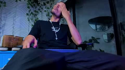 itszairen online show from July 13, 3:54 am