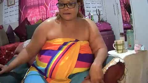 itumeleng74 online show from February 3, 6:51 am