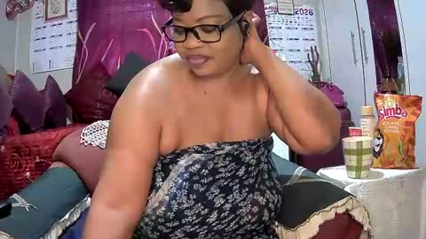 itumeleng74 online show from June 24, 6:20 am