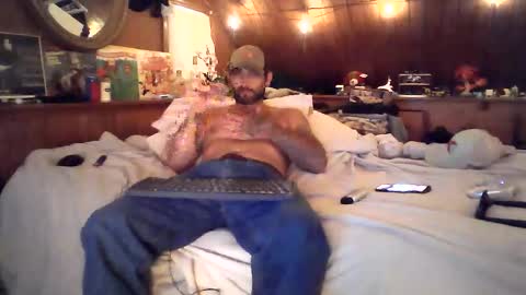 Itzmeebabyy online show from April 29, 11:15 am