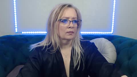 ivanacharm online show from April 30, 3:22 am