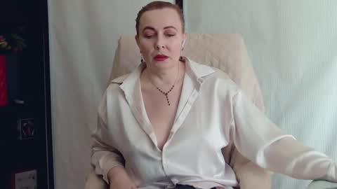 IrennaSplash online show from March 15, 3:33 am